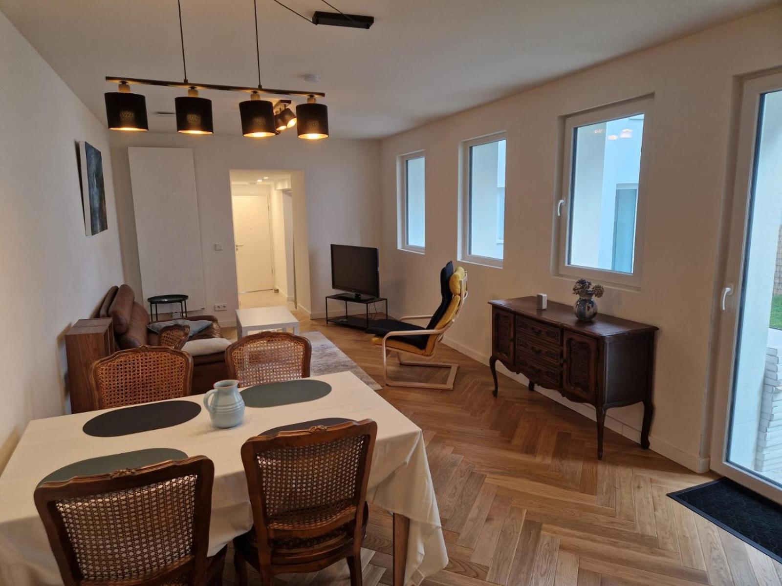Apartment Lux - 2 Bedrooms With Garden Luxembourg