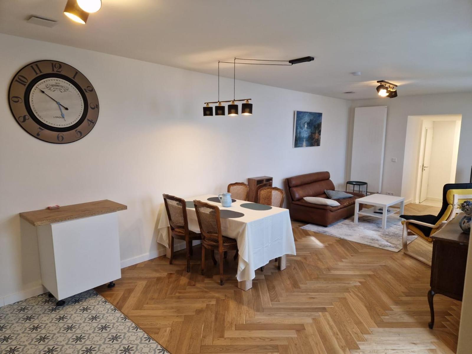 Apartment Lux - 2 Bedrooms With Garden